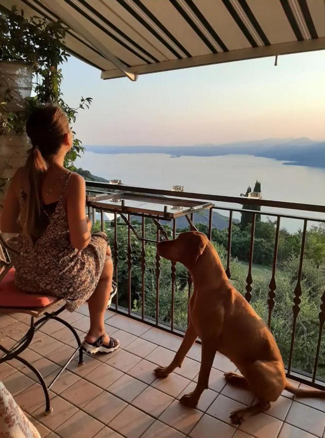 Beb Da Paolo Con Vista Lago San Zeno di Montagna Eksteriør billede