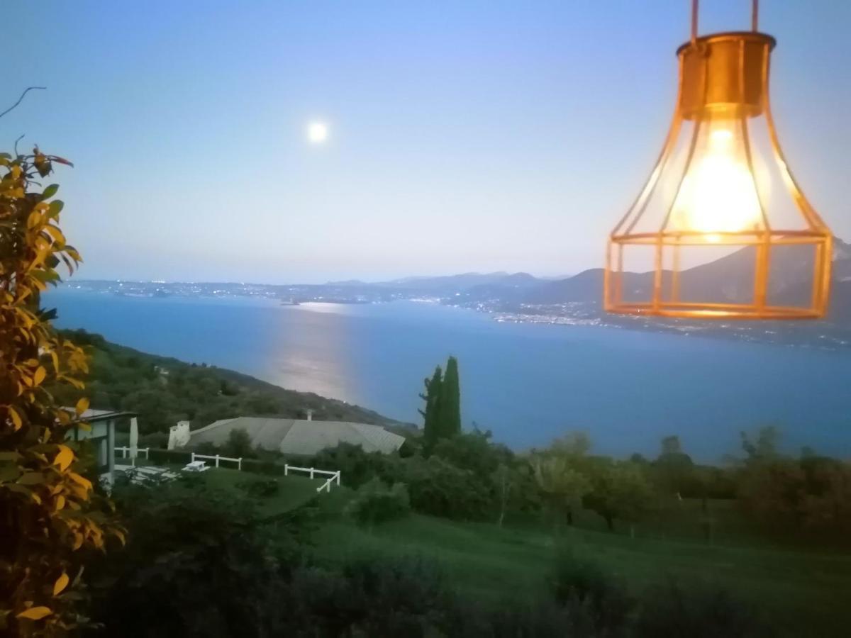 Beb Da Paolo Con Vista Lago San Zeno di Montagna Eksteriør billede